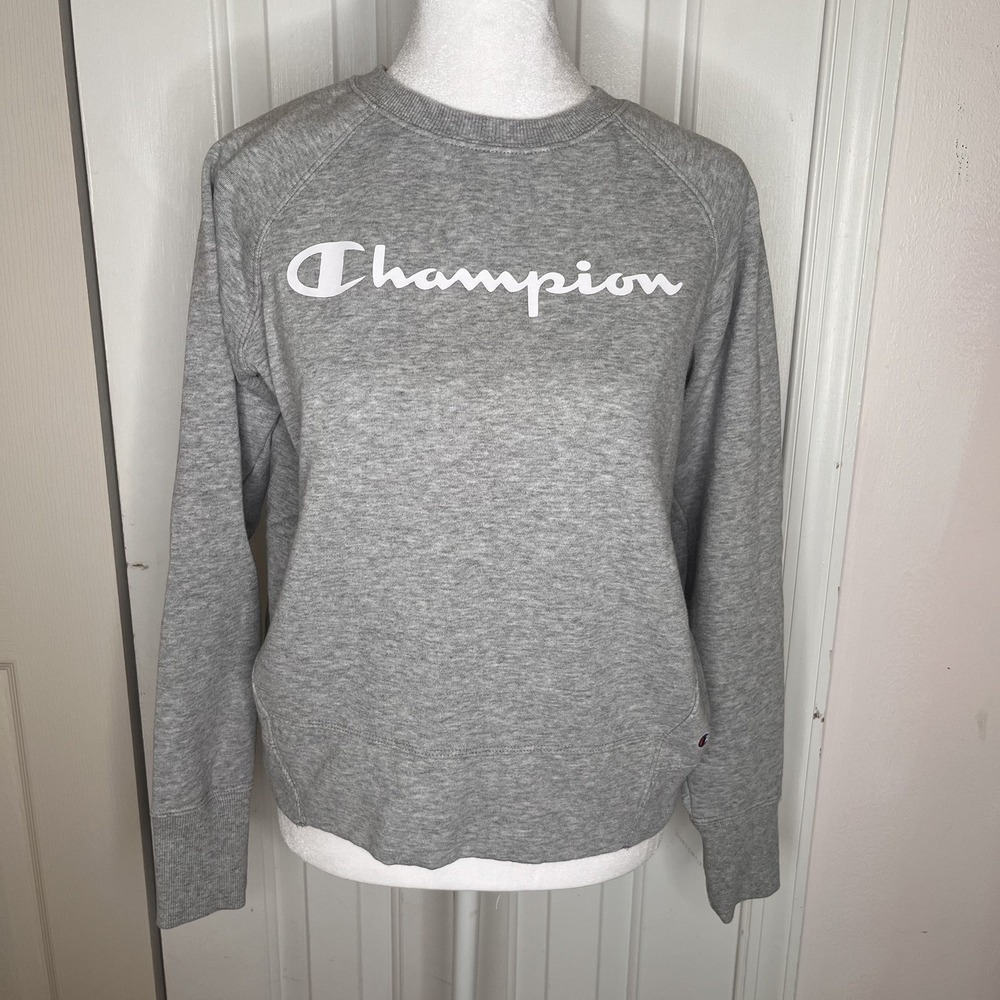 Champion Women's Size Small Gray Long Sleeve Crew Neck Pullover Sweatshirt